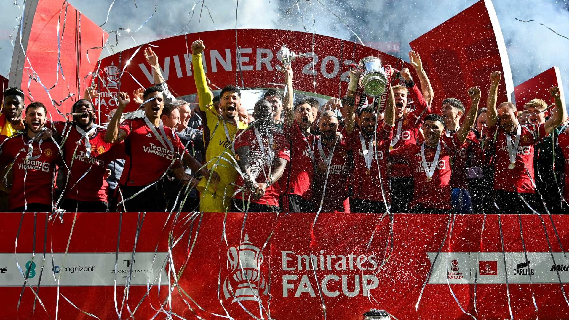 06 West Ham United FA Cup決勝進出記念マグカップ